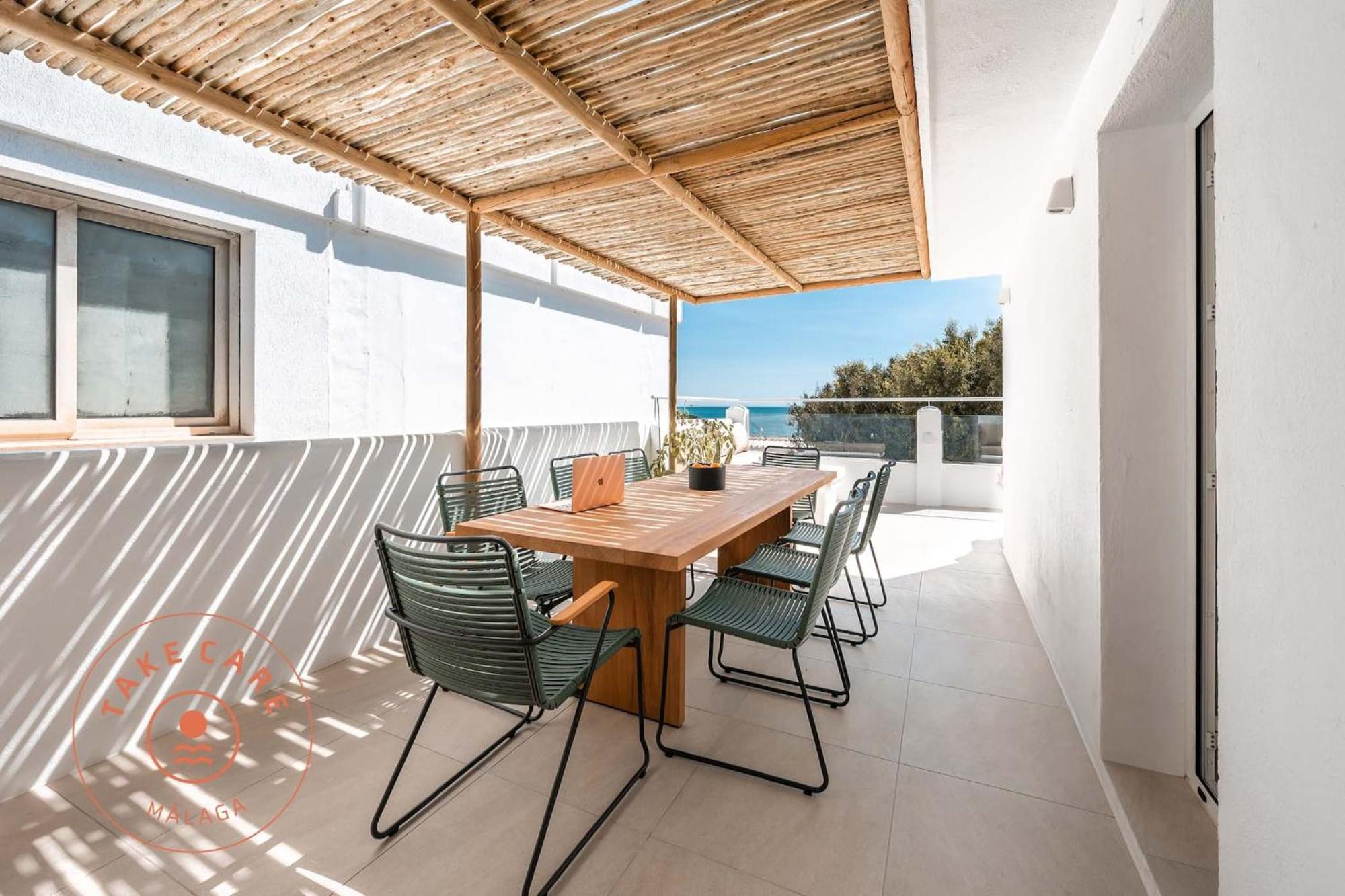 Luxury House In El Palo! - Tcm